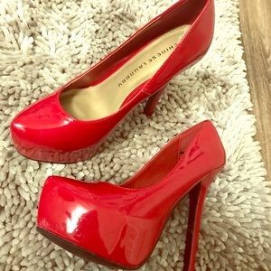 Chinese Laundry High Heels Size 7.5
